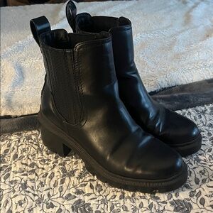 Black Chelsea Ankle Boots
